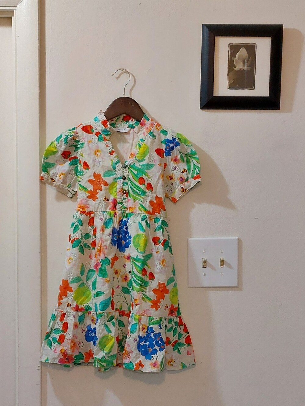Vero Moda Girls White Floral Button-Front Dress with Bright Prints Size 5/6